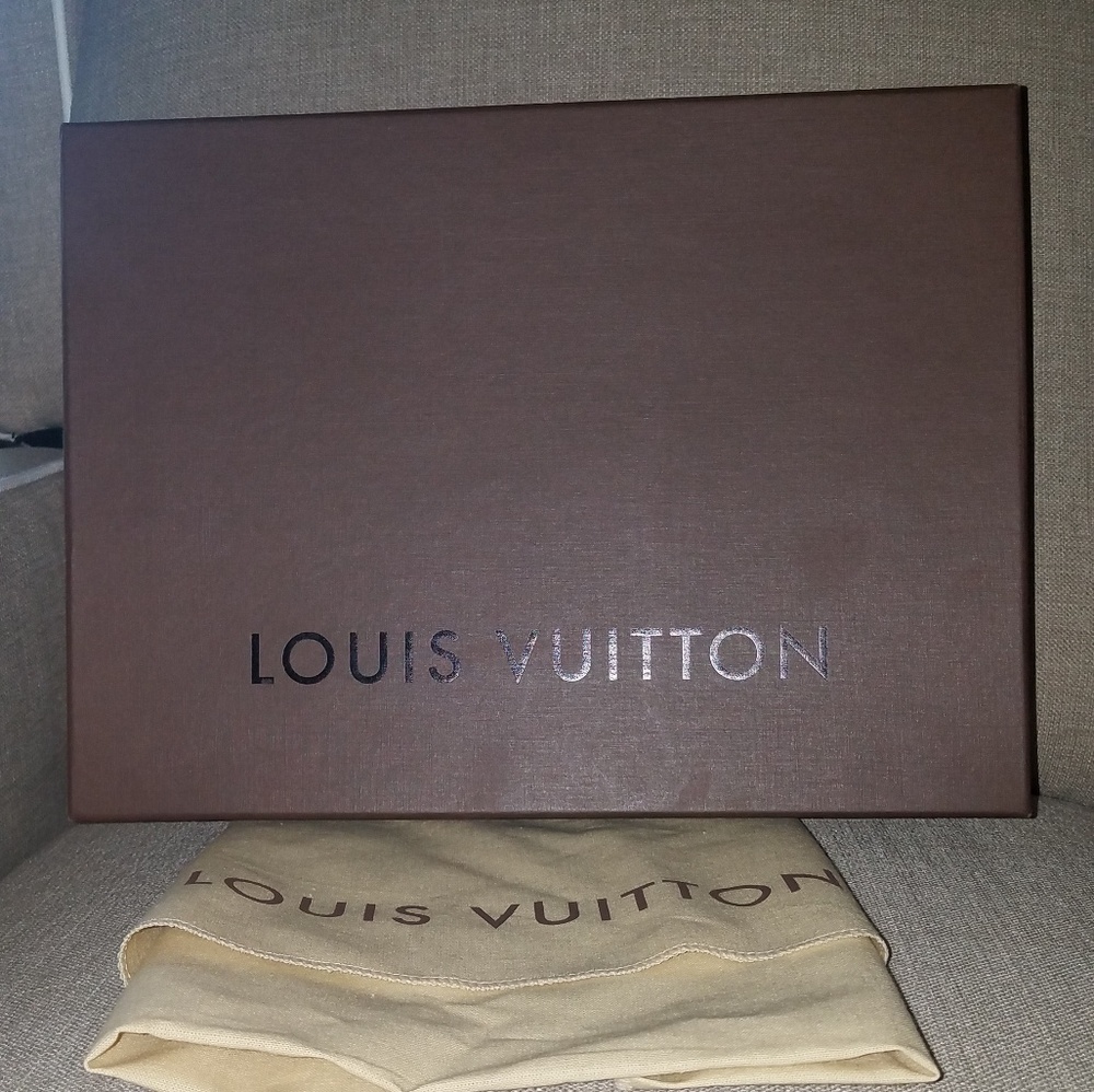 Authentic Louis vuitton box and dustbag